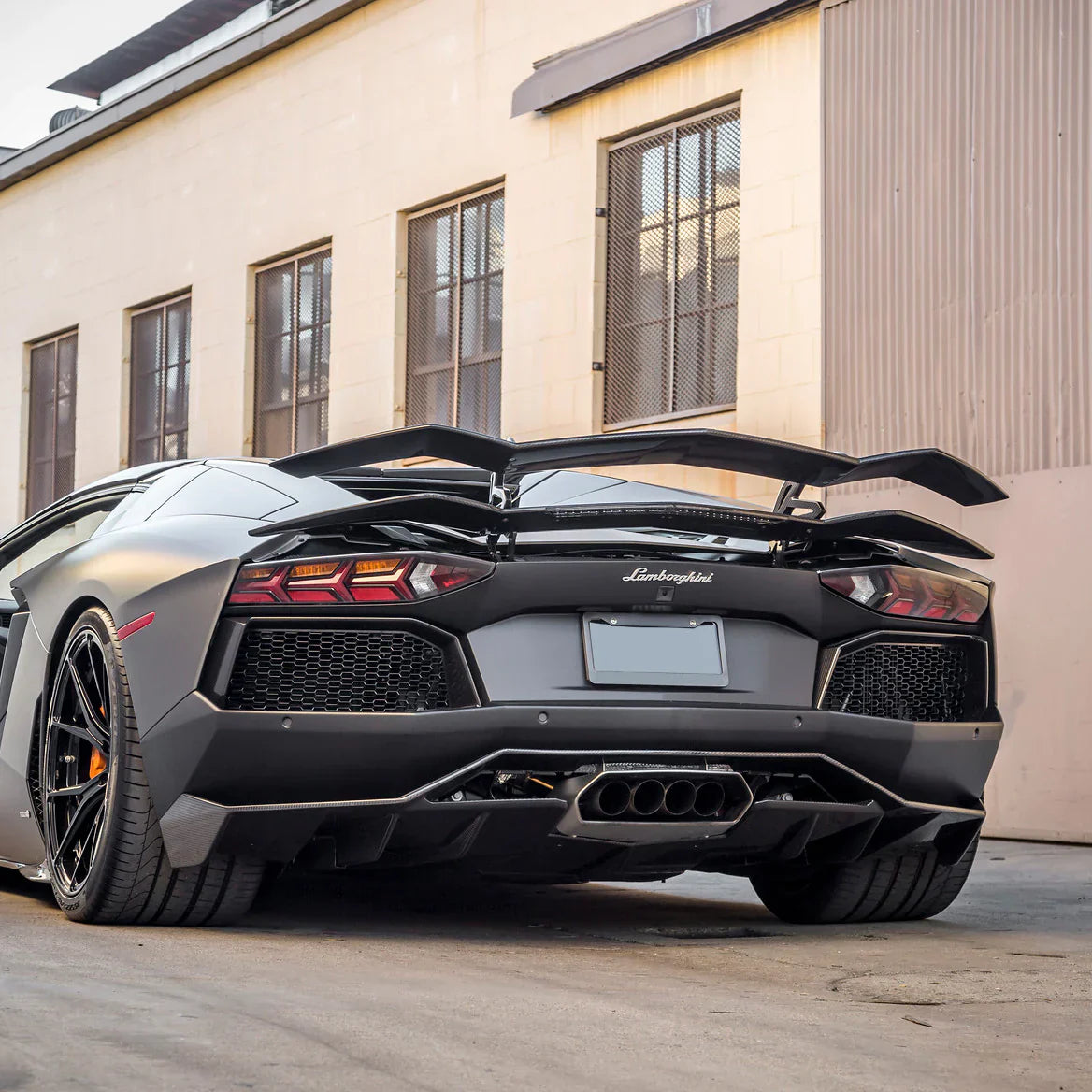 LAMBORGHINI AVENTADOR ZARAGOZA EDIZIONE AERO WING - [The Exotic Hub]