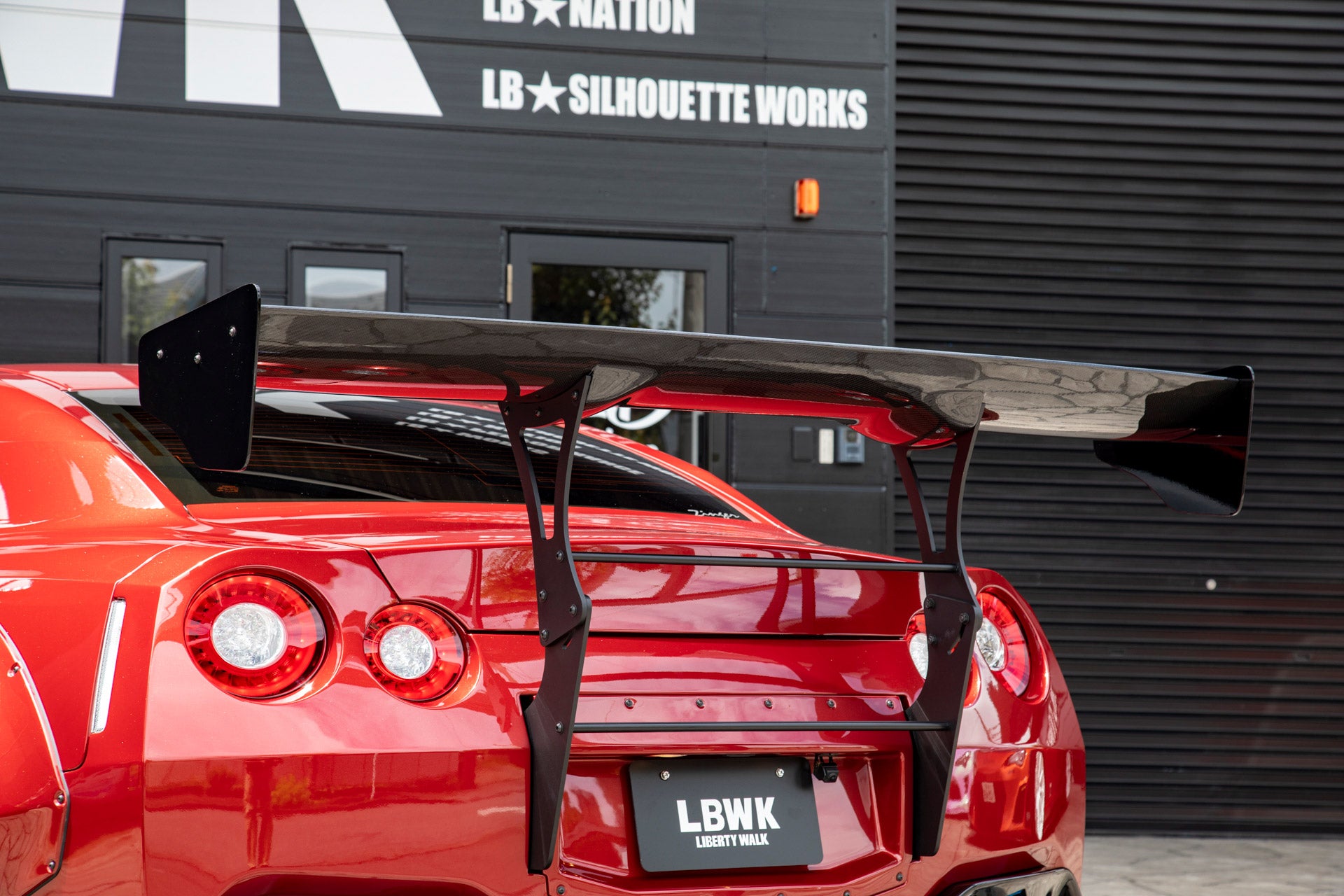 LB-WORKS NISSAN GT-R R35 type 2