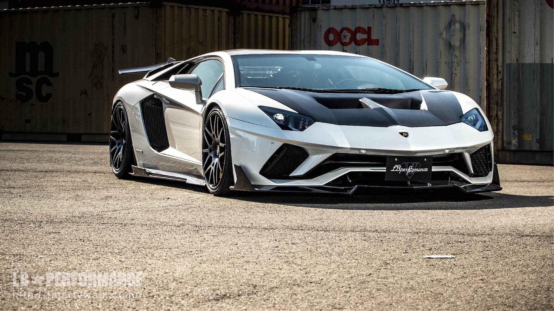 LB★PERFORMANCE Lamborghini AVENTADOR S