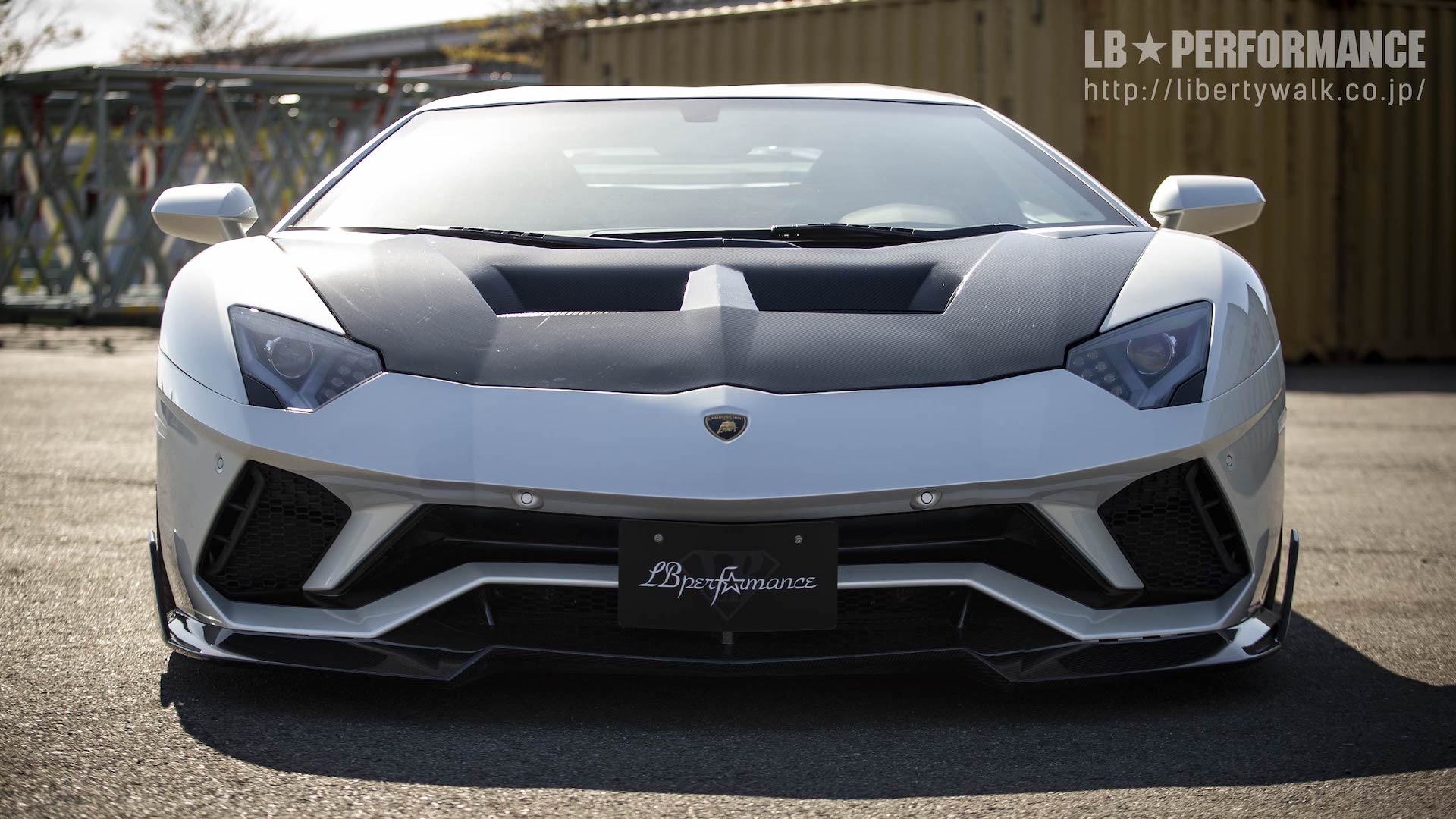 LB★PERFORMANCE Lamborghini AVENTADOR S