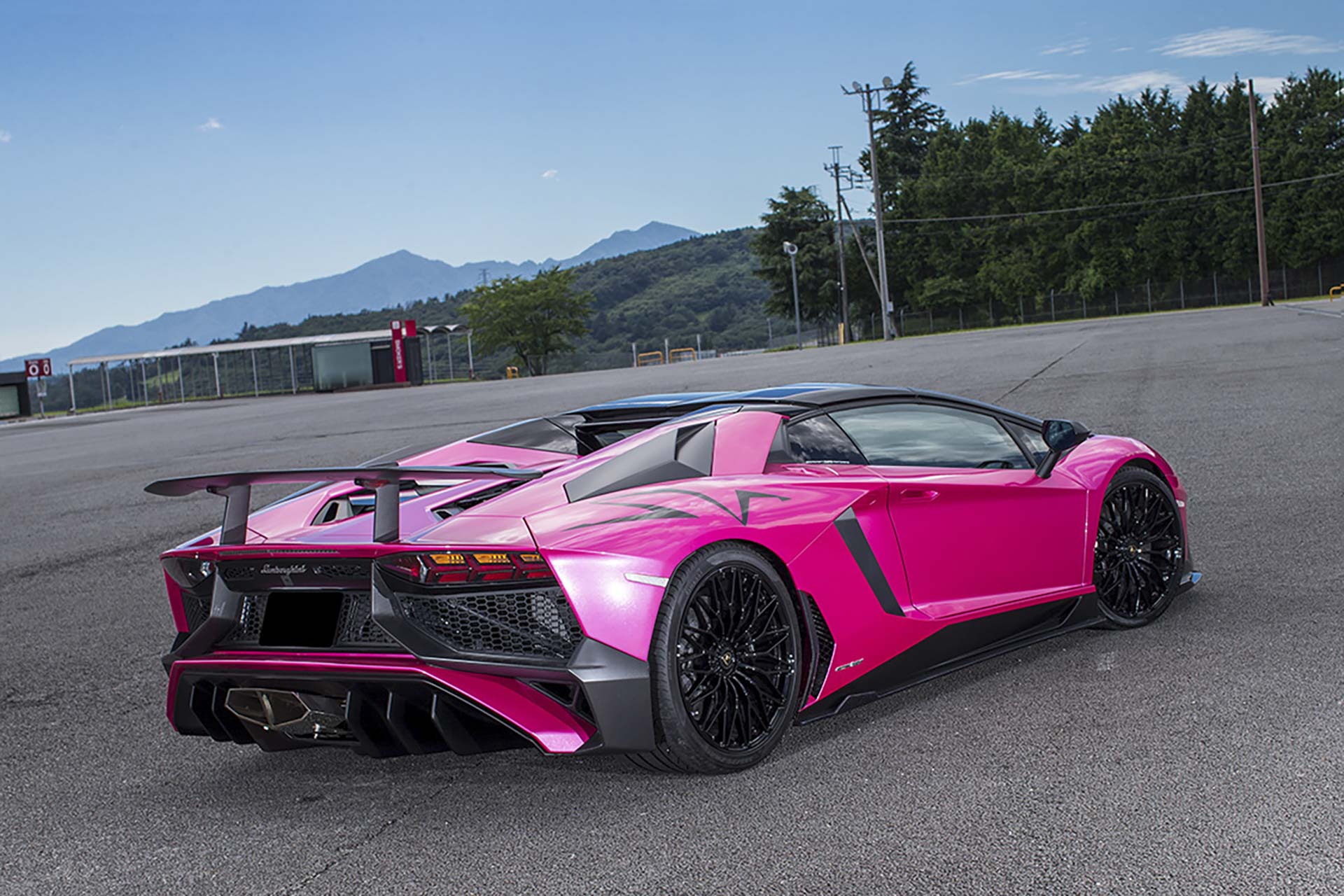 LB★PERFORMANCE Lamborghini AVENTADOR SV