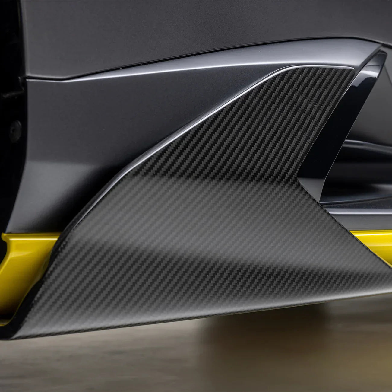 HURACAN STO SIDE ROCKER CARBON FIBER - [The Exotic Hub]