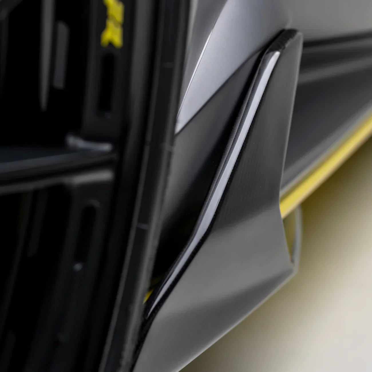 HURACAN STO SIDE ROCKER CARBON FIBER - [The Exotic Hub]