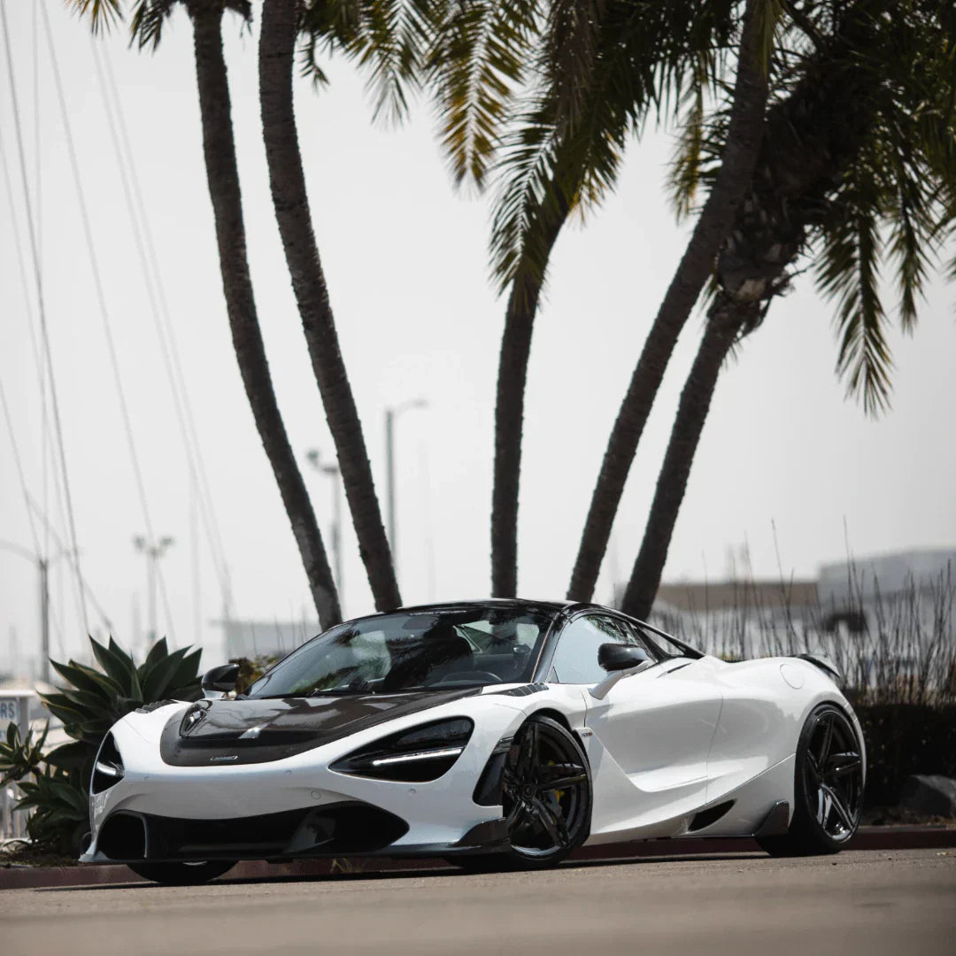 MCLAREN 720S SPYDER SILVERSTONE EDITION AERO FRONT FENDERS W/ INTEGRATED VENTS. - [The Exotic Hub]